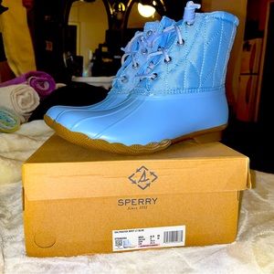 Brand new sperry duck boots never been worn
